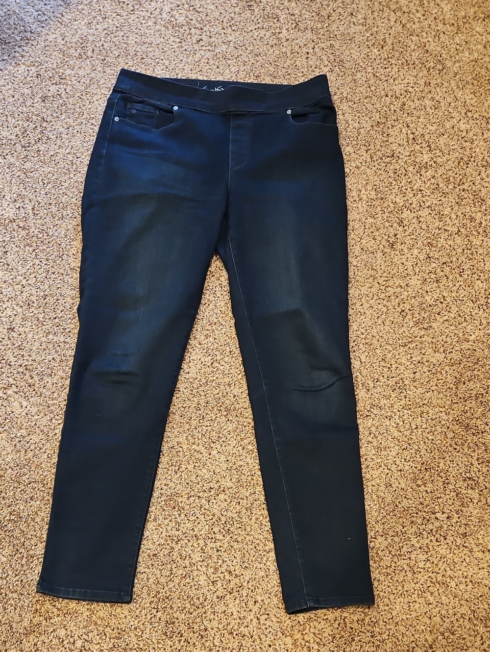 Gloria Vanderbilt Navy Stretch Skinny Jeans
